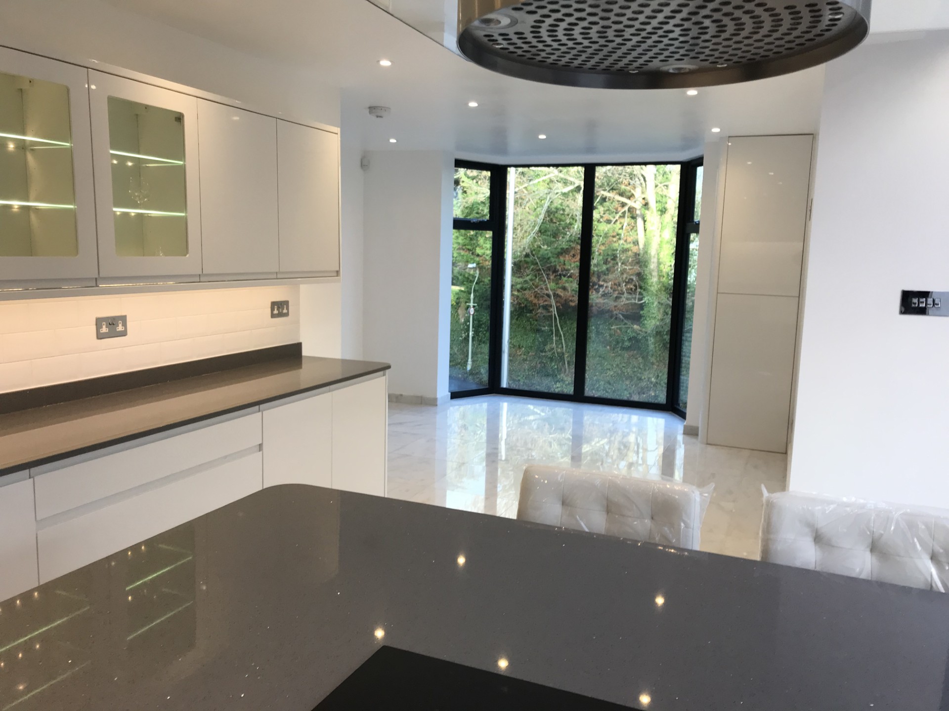 Kitchen fitting work by Coastal Craft Maintenance